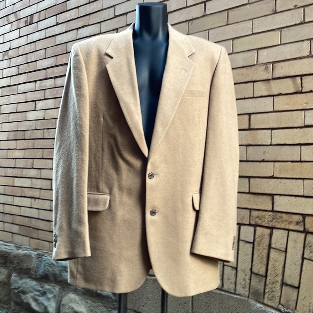 Botany 500 100% Camel hair tan blazer Sport Coat Measurements